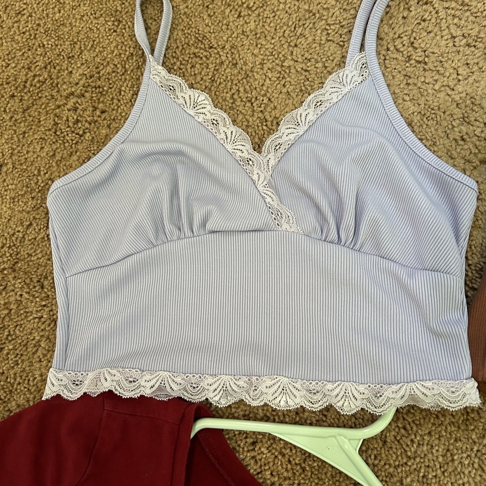 Women/junior crop top Bundle - Picture 11 of 16